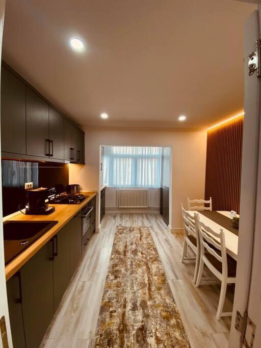 Apartament In Gura Humorului Εξωτερικό φωτογραφία